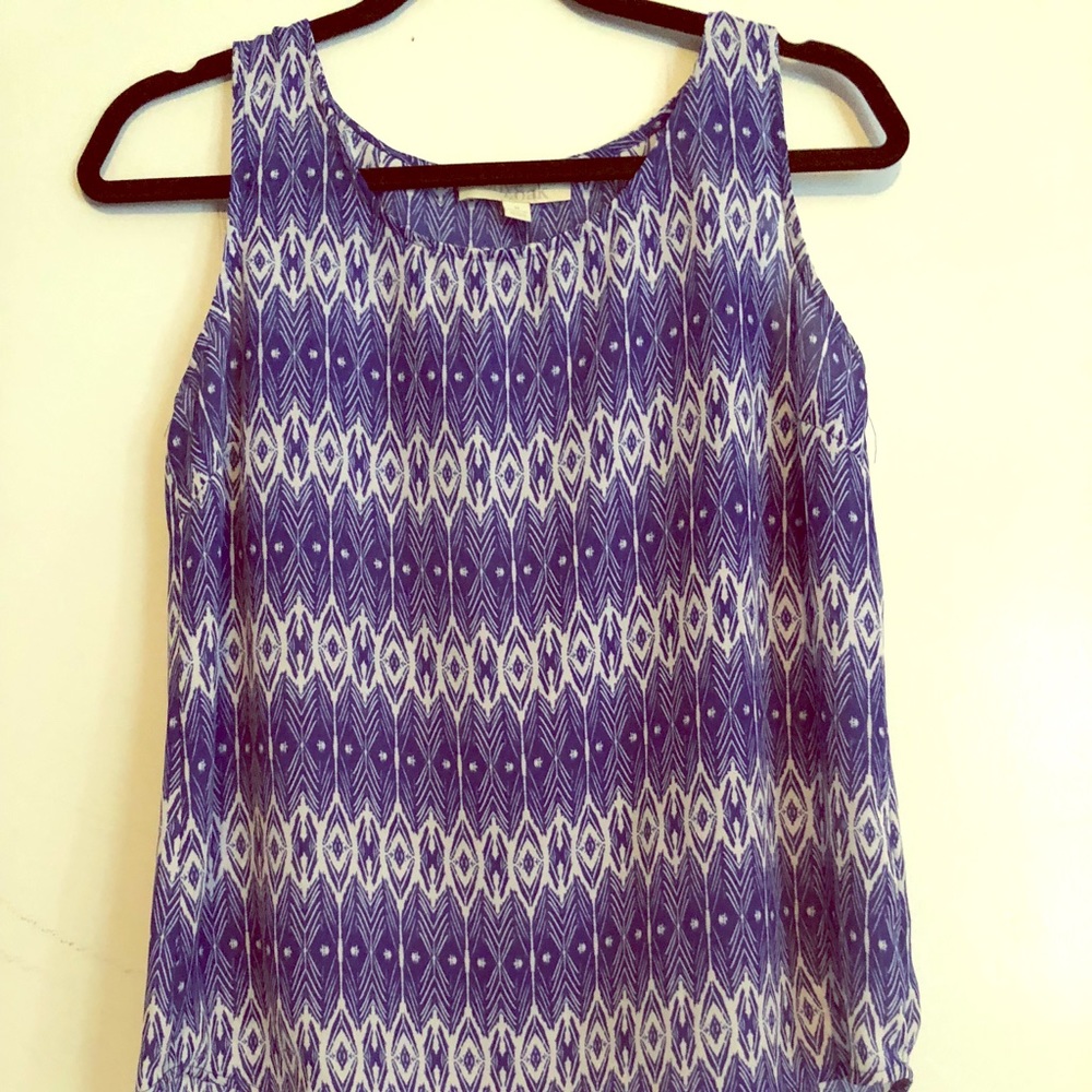 Light weight top